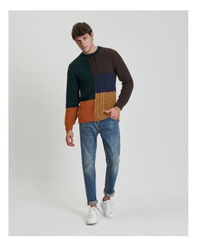 Clour block cable knit sweater