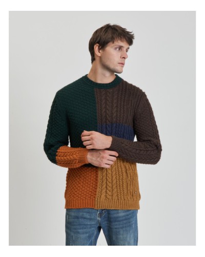 Clour block cable knit sweater