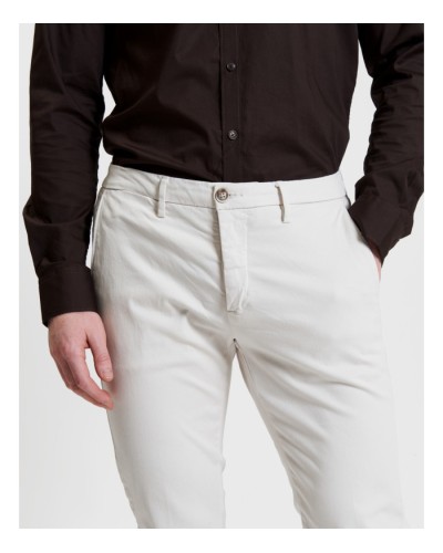 Pantalone slim fit